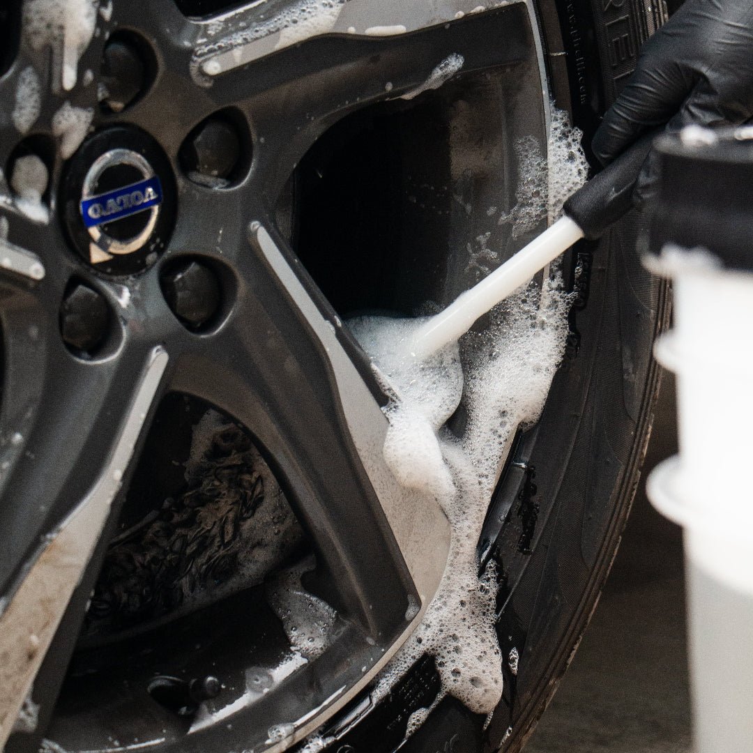 Alkalloy - Non-Acidic Alloy Wheel Cleaner - AutoGlanz AG Car Care
