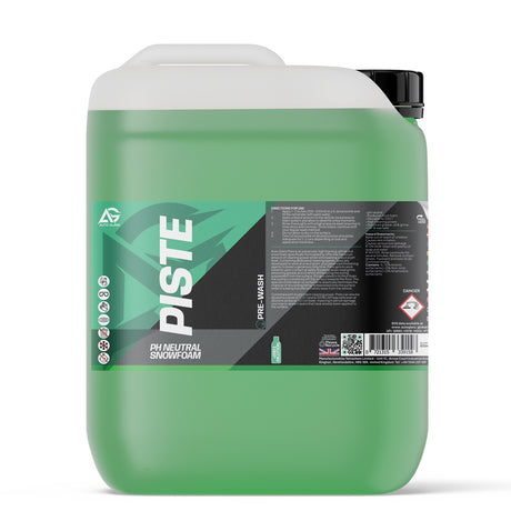 A large green plastic container of Piste Pre-Wash Snow Foam with a white cap and a black label, shown on a clean white background.